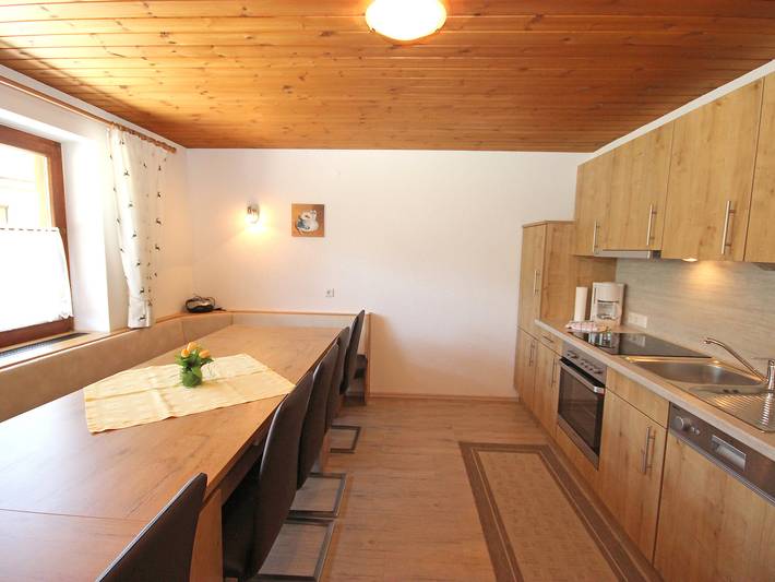 Ferienhaus für 14 Personen, mit Garten und Ausblick im Zillertal - 2