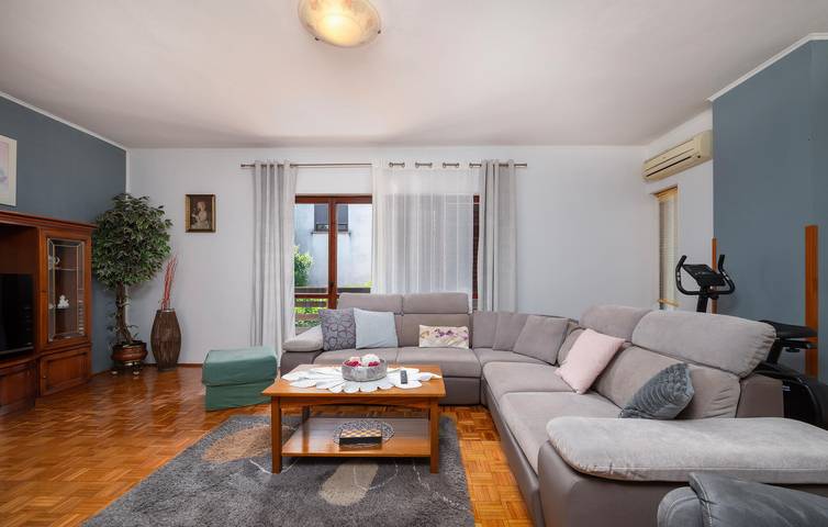 Ferienhaus für 12 Personen, mit Terrasse, mit Haustier in Pula-Medulin - 4