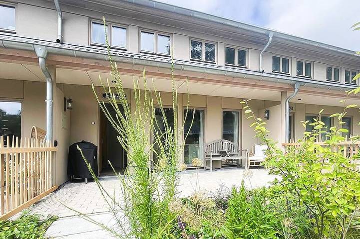Ferienhaus für 8 Personen, mit Terrasse und Garten