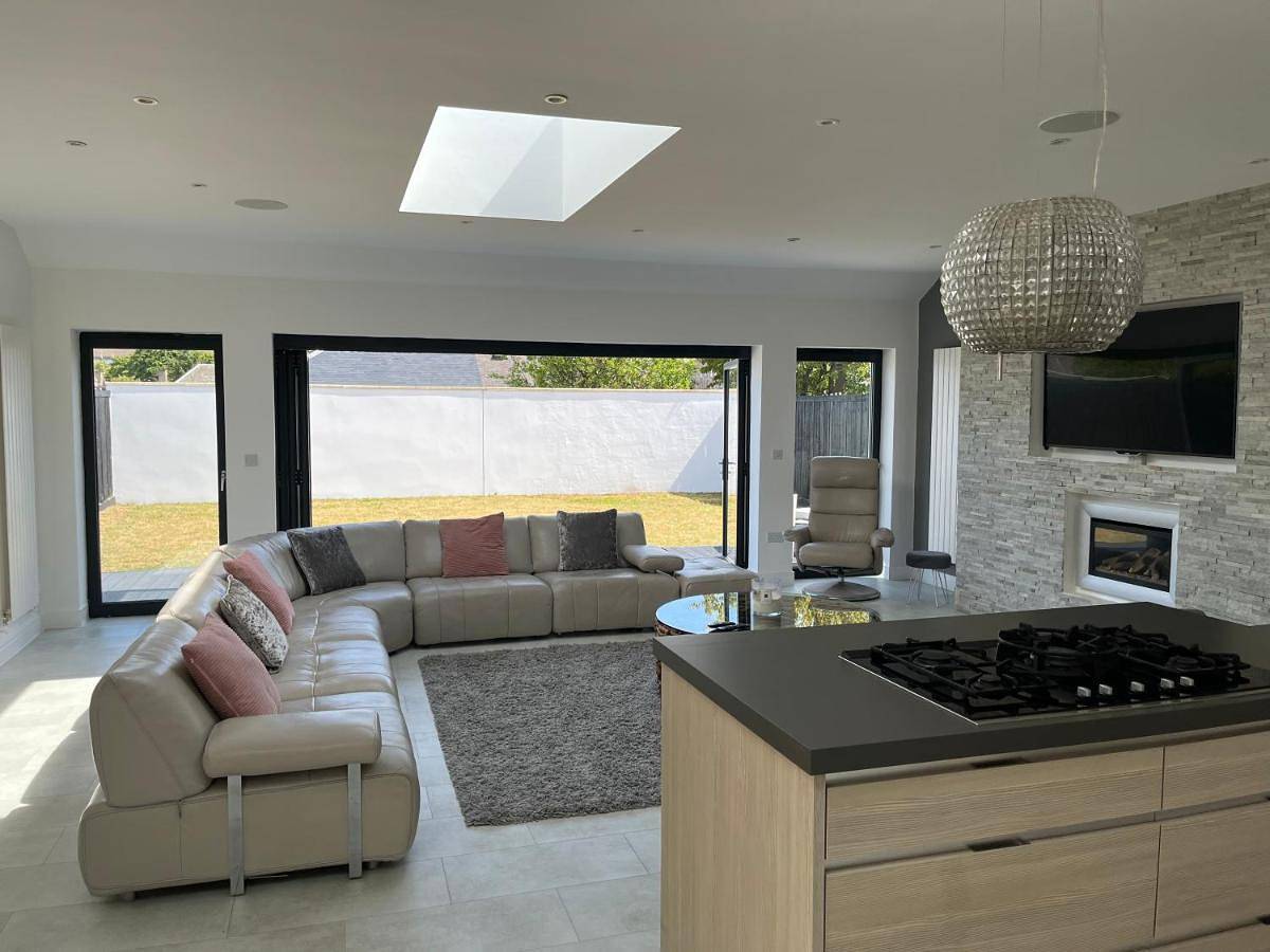 Four-Bedroom House in Edinburgh, Edinburgh and Lothian