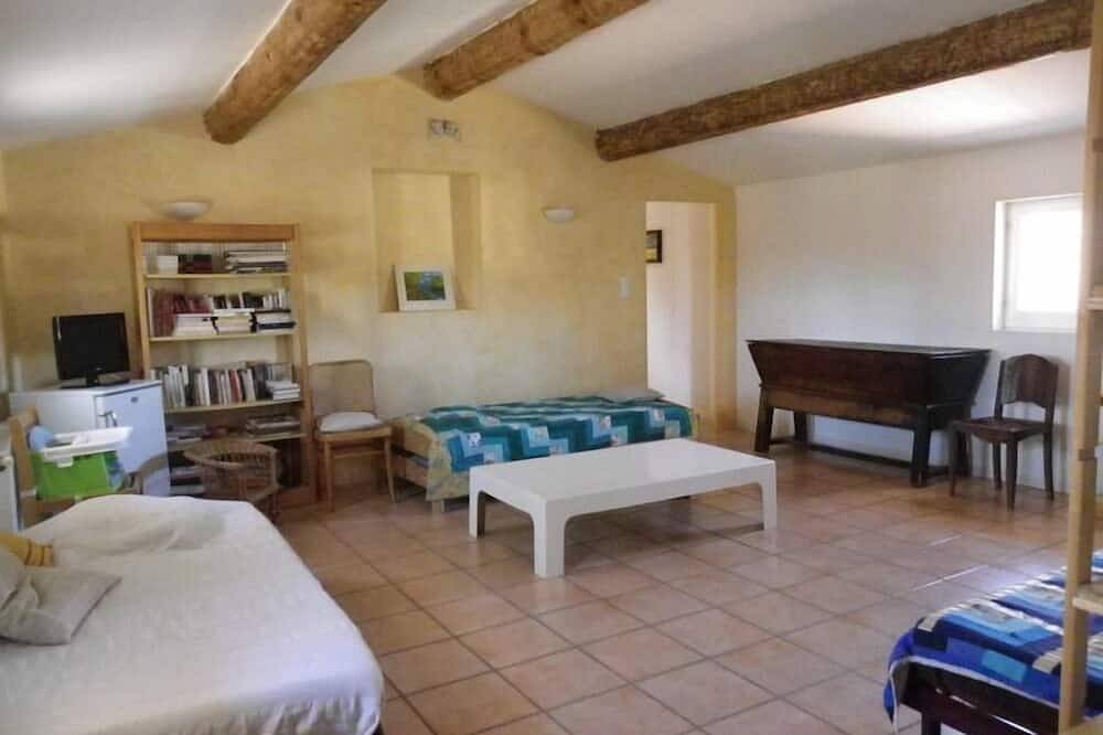 Comfortabel praktisch huis, zwembad, ideaal voor familie, vrienden in Forcalquier, Parc naturel régional du Luberon