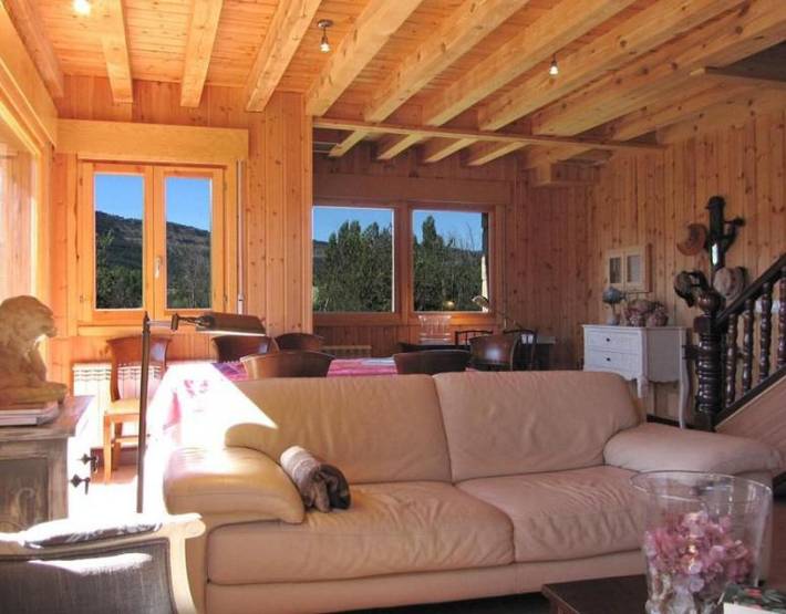 Rustikales Landhaus nahe Laguna Negra mit Bergblick und Garten in Cidones, Soria Provinz