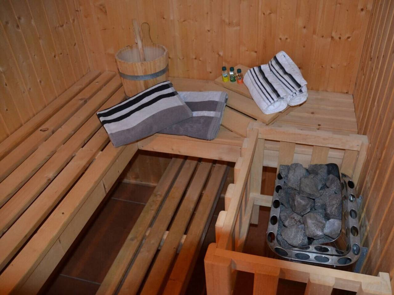 Ferienwohnung mit 3 Schlafzimmer in Greetsiel, Krummhörn