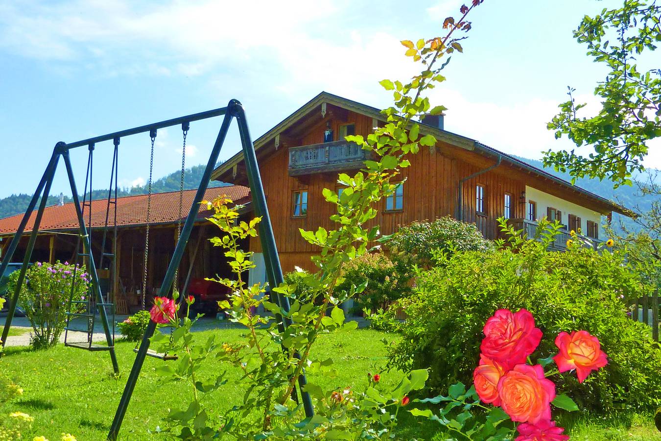 Ganze Ferienwohnung, Ferienwohnungen Maurer Höhenberg - Ferienwohnung Nr.3 Wohn-/Schlafraum kombiniert und Nord-Balkon, 33 qm in Aschau im Chiemgau, Chiemsee