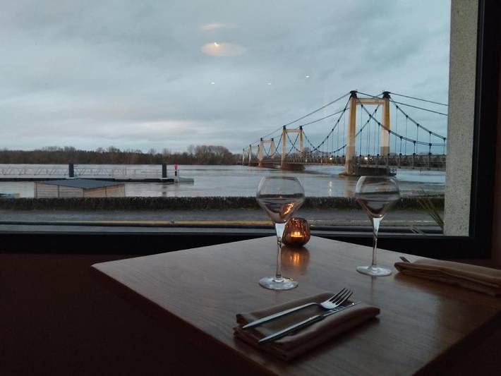 Hôtel pour 2 personnes, avec vue et terrasse à Montjean-sur-Loire - 2
