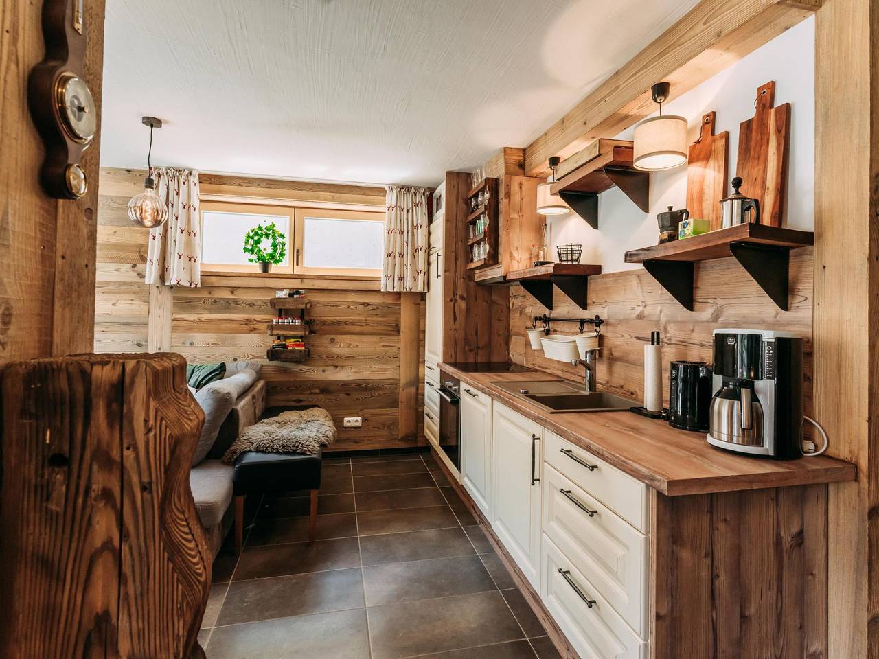 Ganze Wohnung, Modernes Ferienhaus in idealer Lage nahe Piste in Rauris, Ski Amadé