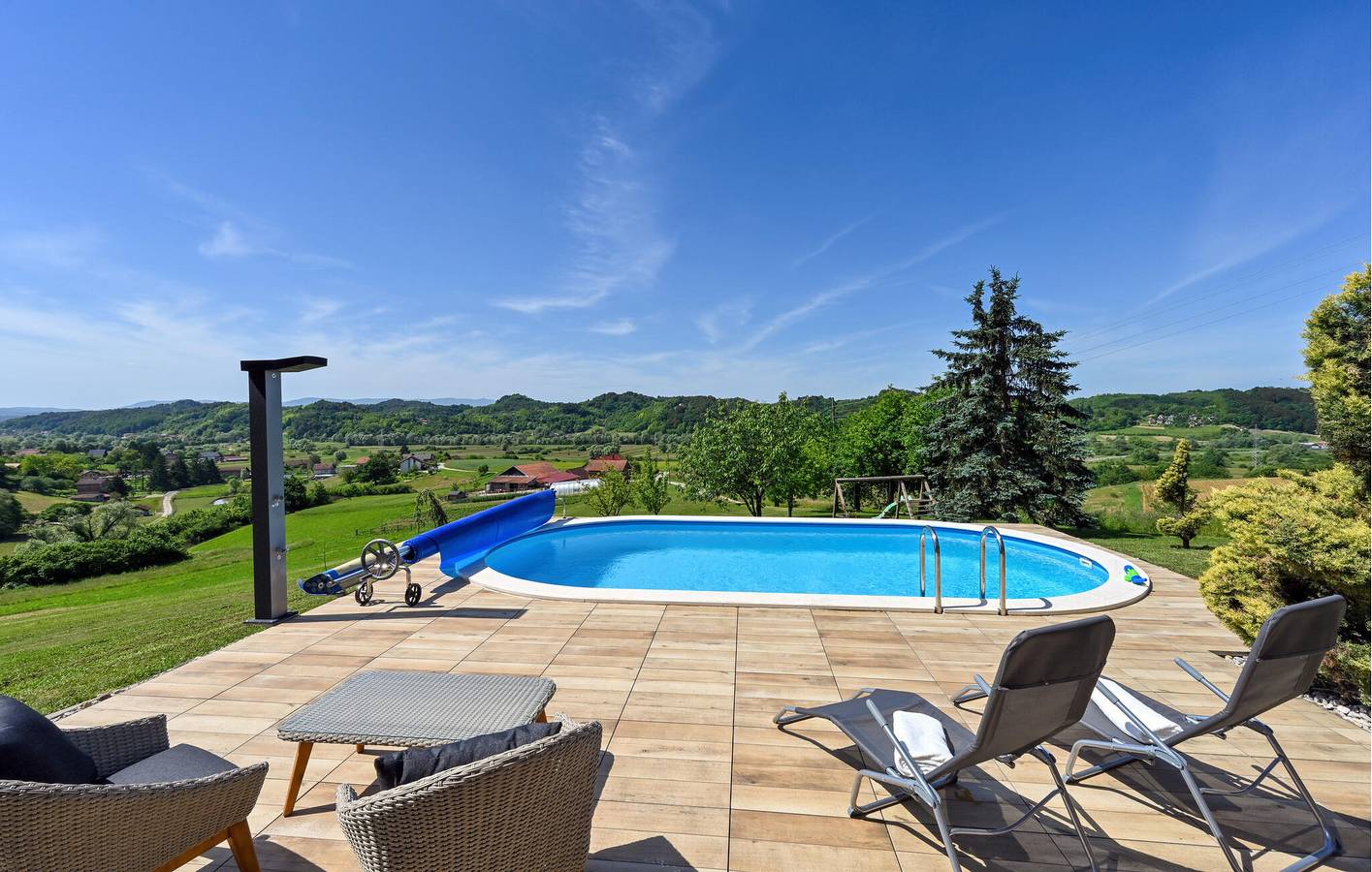 Gemütliche 128 m² große Wohnung mit Pool, WLAN und Parkplatz in Krapina-Zagorje