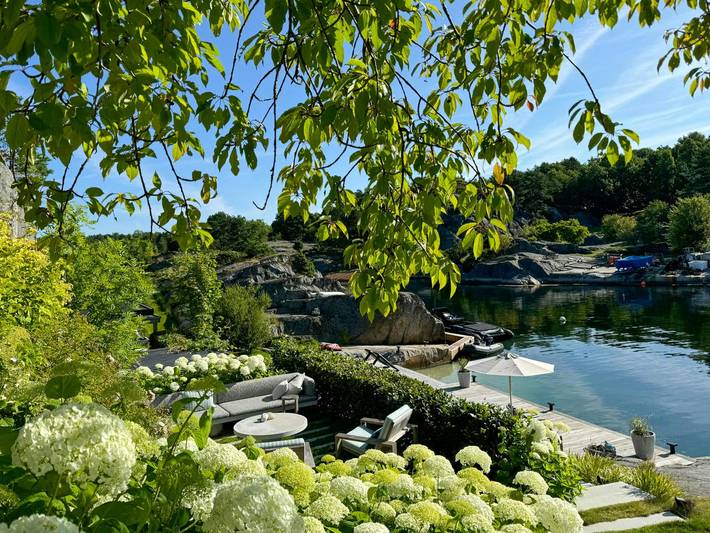 Ferienhaus in Sørland mit Bootsanlegestelle am Gamle Hellesund in Lillesand