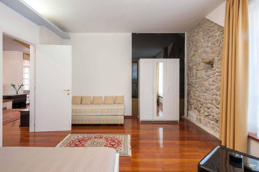 6 bedroom cozy home in Rimini in Rimini, Rimini Provinsen