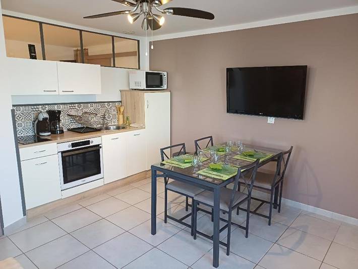 Apartamento de vacaciones para 4 personas, con jardín y terraza - 1