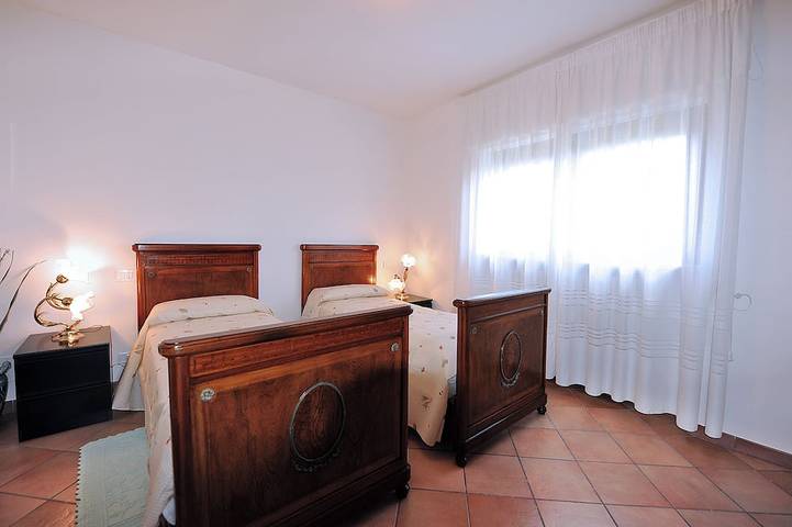Appartamento intero, Intero Appartamento ( 72 m²) con 2 camere, 2 bagni, soggiorno e cucina in L'Aquila, Gran Sasso