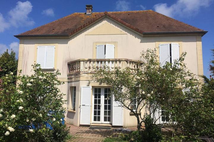 Location de vacances pour 4 personnes, avec terrasse ainsi que jacuzzi et jardin à Authie