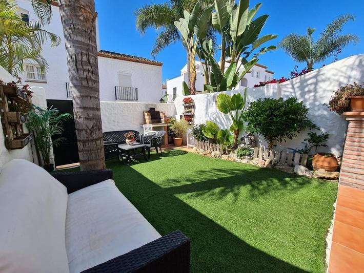Apartamento para 2 personas, con Terraza y Jardín en El Paraíso