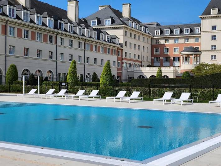Hotel for 2 people, with garden and hot tub as well as sauna and pool - 1