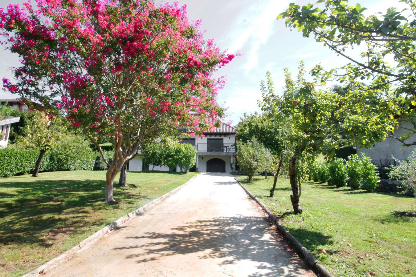 Confortable villa avec vue sur le Lac du Bourget in Viviers-du-Lac, Région de Chambéry