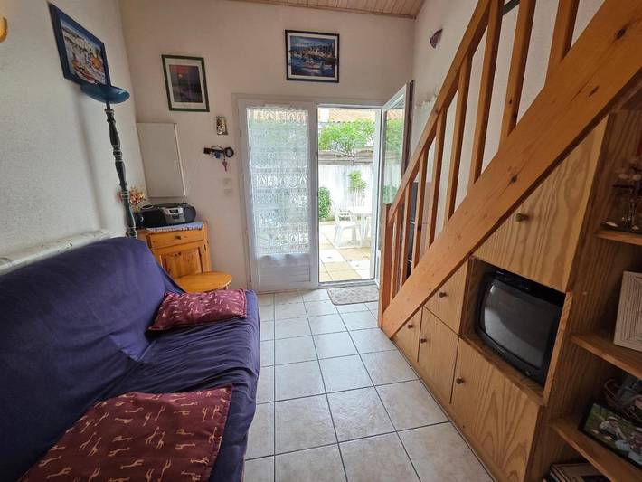 Location de vacances pour 5 personnes, avec terrasse et piscine dans Office De Tourisme De La Tranche Sur Mer - 4