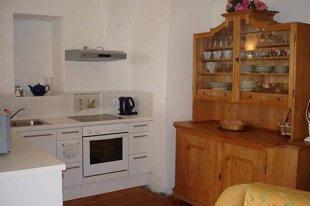 Appartment Schmadl - Hotel Landsitz Pichlschloss in Mariahof, Lavanttaler Alpen