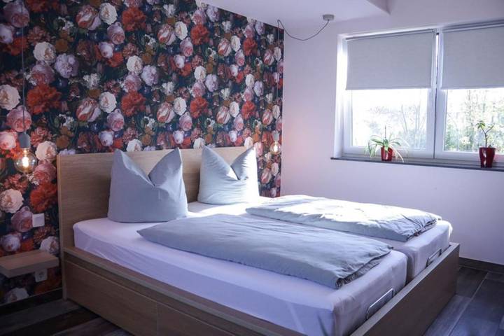 Ferienwohnung für 6 Personen, mit Balkon und Terrasse sowie Garten in Naumburg - 4