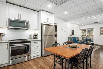 Glamping for 5 Guests in Canmore, Canadian Rocky Mountains, Picture 2