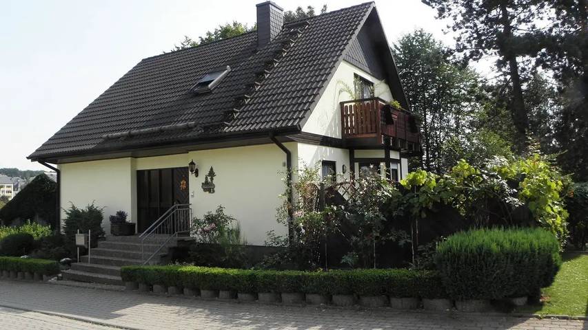 Ferienwohnung für 3 Personen, mit Garten