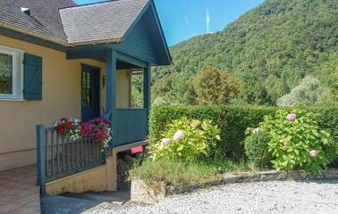 Chalet pour 8 Personnes dans Castet, Parc national des Pyrénées, Photo 1