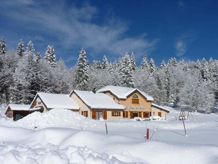 Gîte pour 15 personnes, avec terrasse