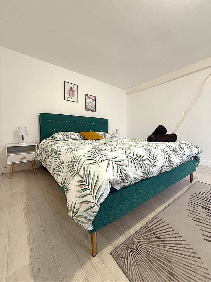 Appartement entier, Cœur de Ville - familial - Parking gratuit - Wifi in Conches-en-Ouche, Région d'Évreux