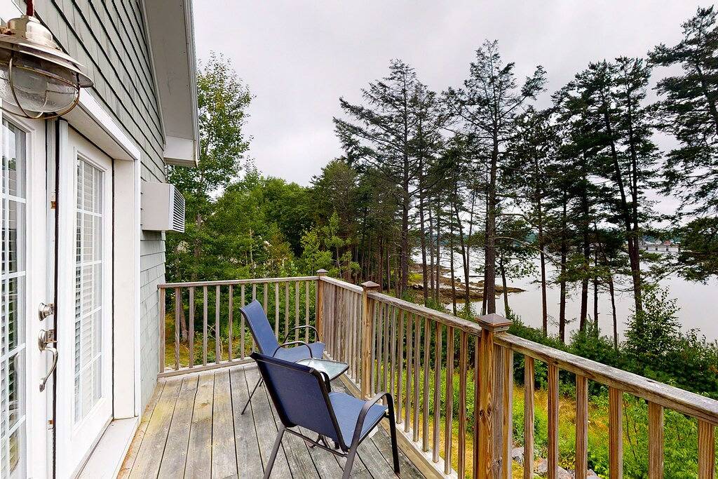 Ganze Wohnung, Stylish Condo at Sheepscot Harbor Resort w/Free Wifi, River Views, & Balcony in Edgecomb, Lincoln County (Maine)