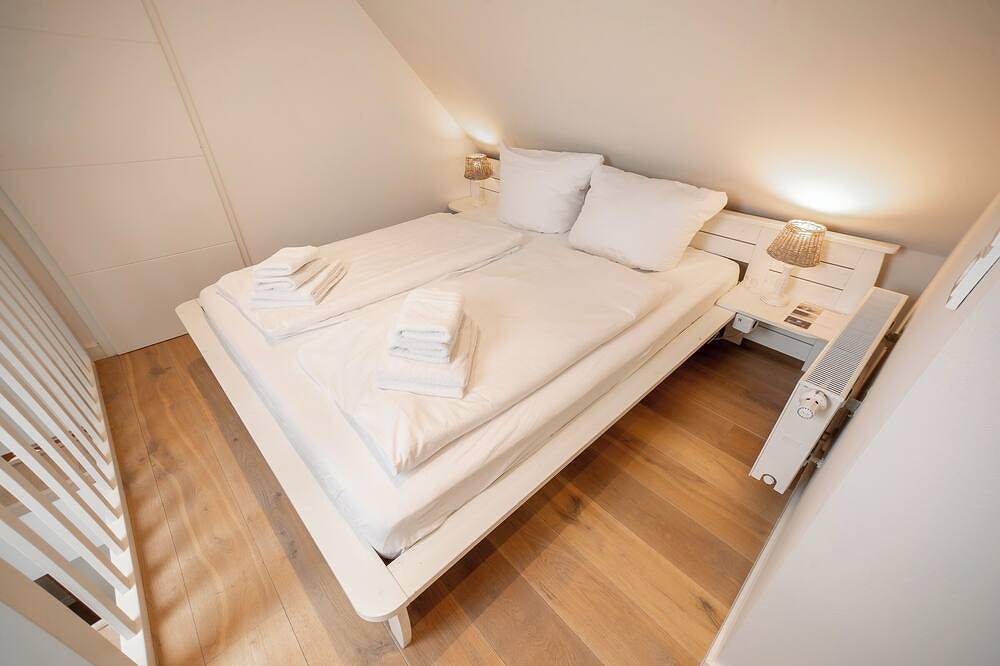 Ganze Wohnung, Gemütliche Ferienwohnung \"Haus List Ellenbogen\" in Strandnähe auf Sylt in List (Sylt), Sylt