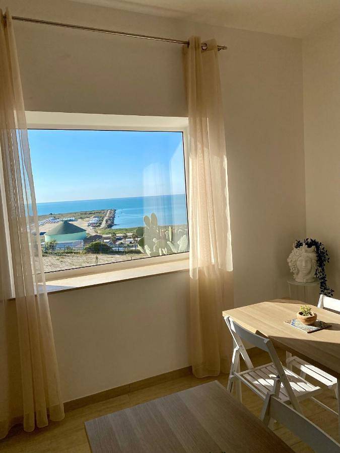 B&b per 2 persone, con panorama e balcone in Porto Empedocle