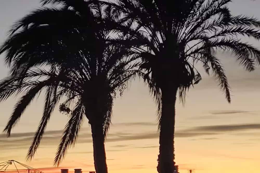 Entire apartment, Penthouse near the beach with pool, garage, and solarium in Palomares, Cuevas del Almanzora