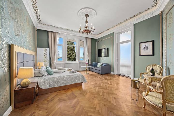 Entire apartment, Villa Muenz Luxurious Residence in Pula-Medulin, Pula