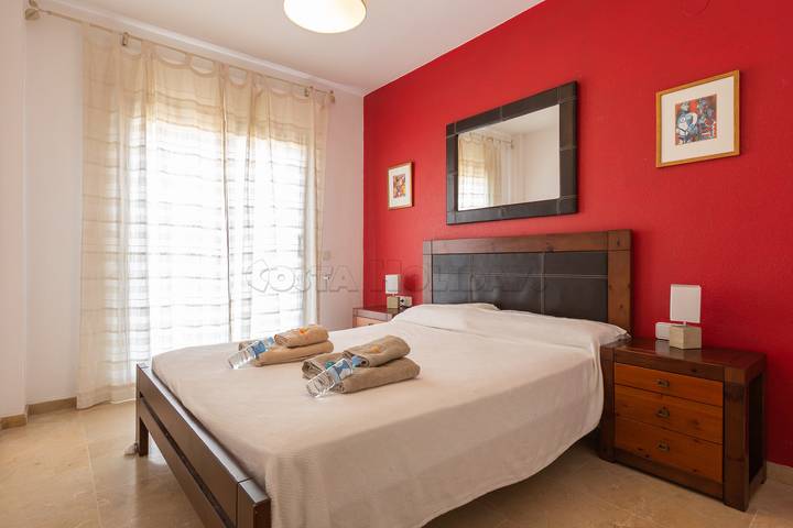 Ferienwohnung für 4 Personen, mit Balkon und Terrasse sowie Garten und Pool in Manilva - 4