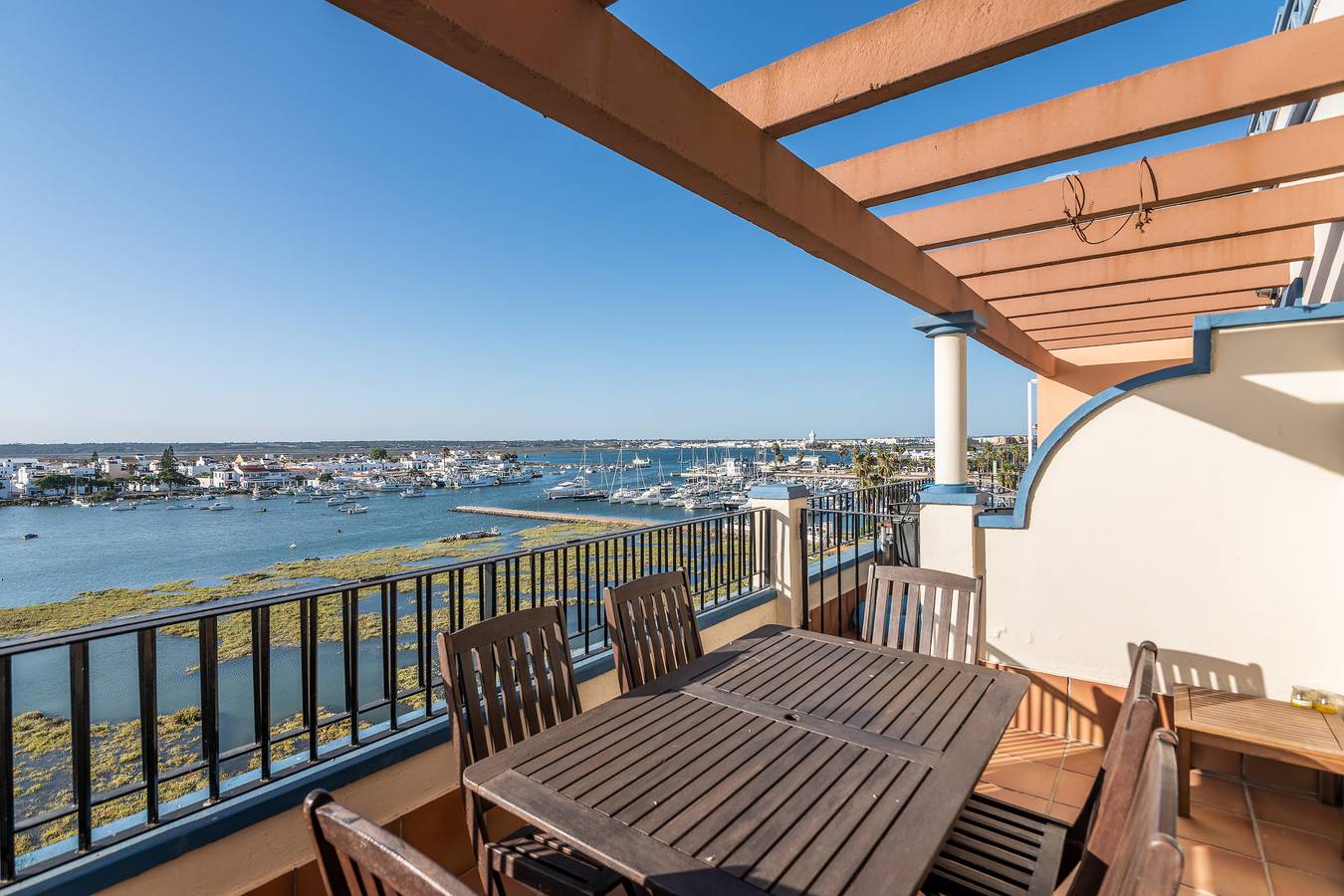 Apartamento De Férias para 5 Pessoas em Punta del Moral, Ayamonte