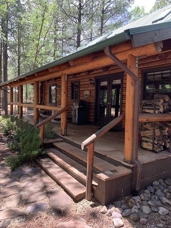 Luxury Log Cabin Living! Ac, Kid & Pet Friendly, Fishing, Hiking, Golf in Navajo County