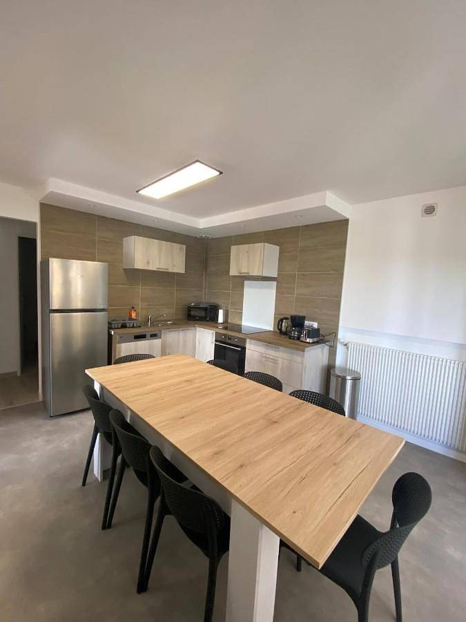 Gîte pour 7 personnes, avec vue et balcon à Polignac - 4