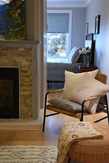 Bed And Breakfast for 4 Guests in West Kelowna, Canadian Rocky Mountains, Picture 4