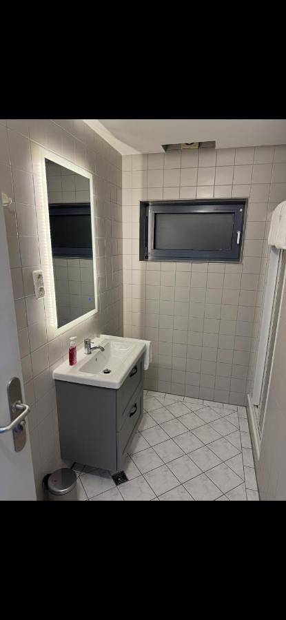 Ganze Wohnung, Ruhige, gemütliche Wohnung, 2 Betten in Pfalzfeld, Hunsrück