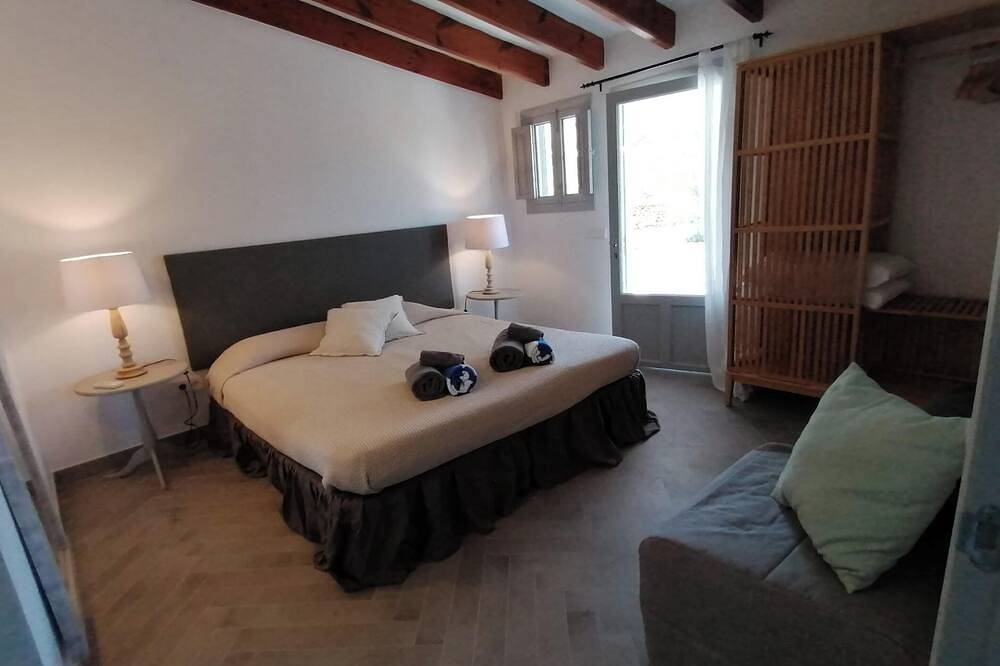 Homerez - Comfortable House in Formentera with Garden and Terrace in Formentera, Balearic Islands