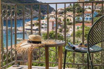 Hôtel pour 2 personnes, avec piscine et jardin dans Άσος