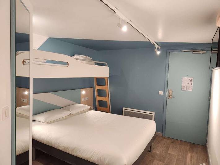 Hôtel pour 2 personnes, avec terrasse et jardin, animaux acceptés à Chambourcy - 2