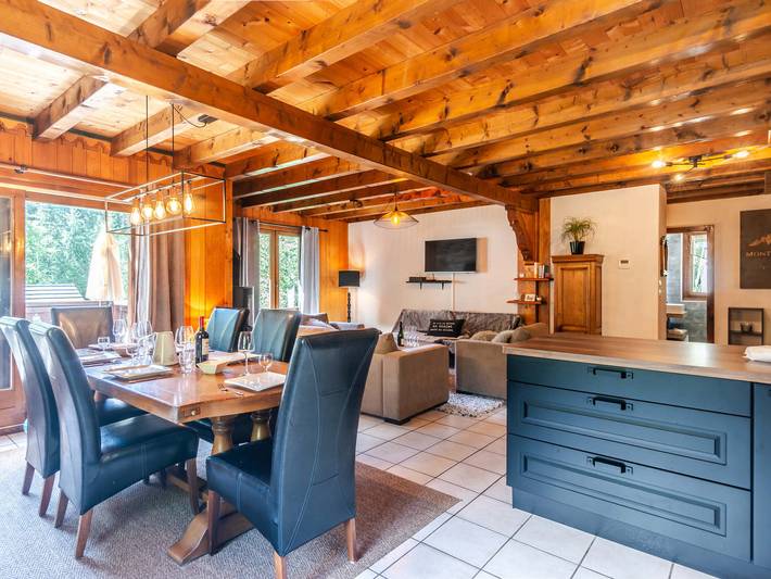 Chalet für 11 Personen, mit Balkon in Montriond