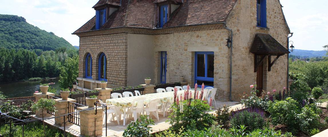 Gîte pour 18 personnes, avec jardin ainsi que terrasse et piscine, animaux acceptés dans Périgord Noir - 3