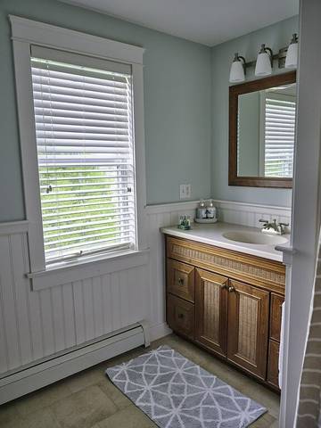 Vacation House for 7 Guests in Ogunquit, Maine, Picture 2