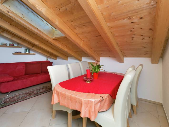 Ganze Wohnung, Wohnung in Aschau nahe Ski Hochzillertal in Tuxer Alpen, Aschau im Zillertal