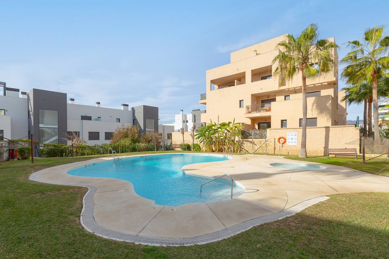 Hel leilighet, Ferieleilighet for 4 personer med hage in La Cala de Mijas, Mijas