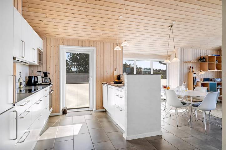 Ferienhaus für 6 Personen, mit Sauna und Whirlpool sowie Terrasse in Klitmøller - 4