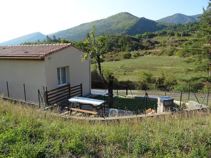 Gîte pour 5 personnes, avec balcon et jardin à La Robine-sur-Galabre - 3