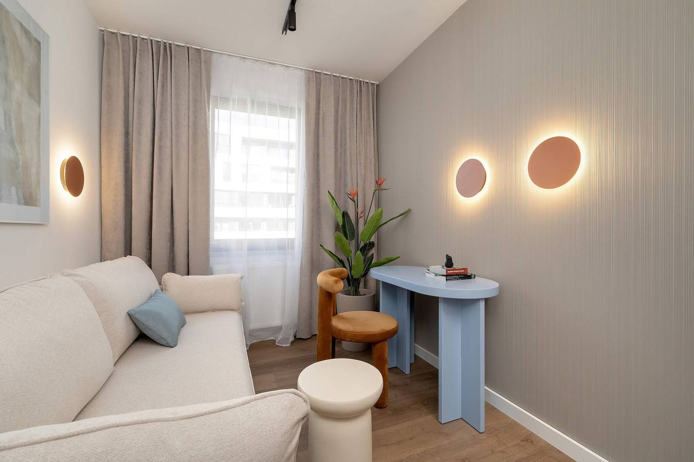 Geheel appartement, Spacious Apartment with 3 Bedrooms | Air Conditioning | Parking. in Krakau, Klein-Polen