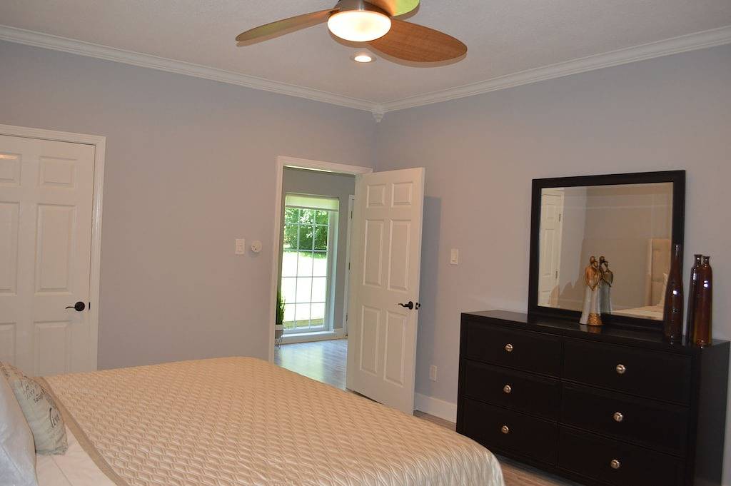 Ganze Wohnung, Schöne 2/2 Wohnung in Lake Conroe • 6 Personen in Lake Conroe